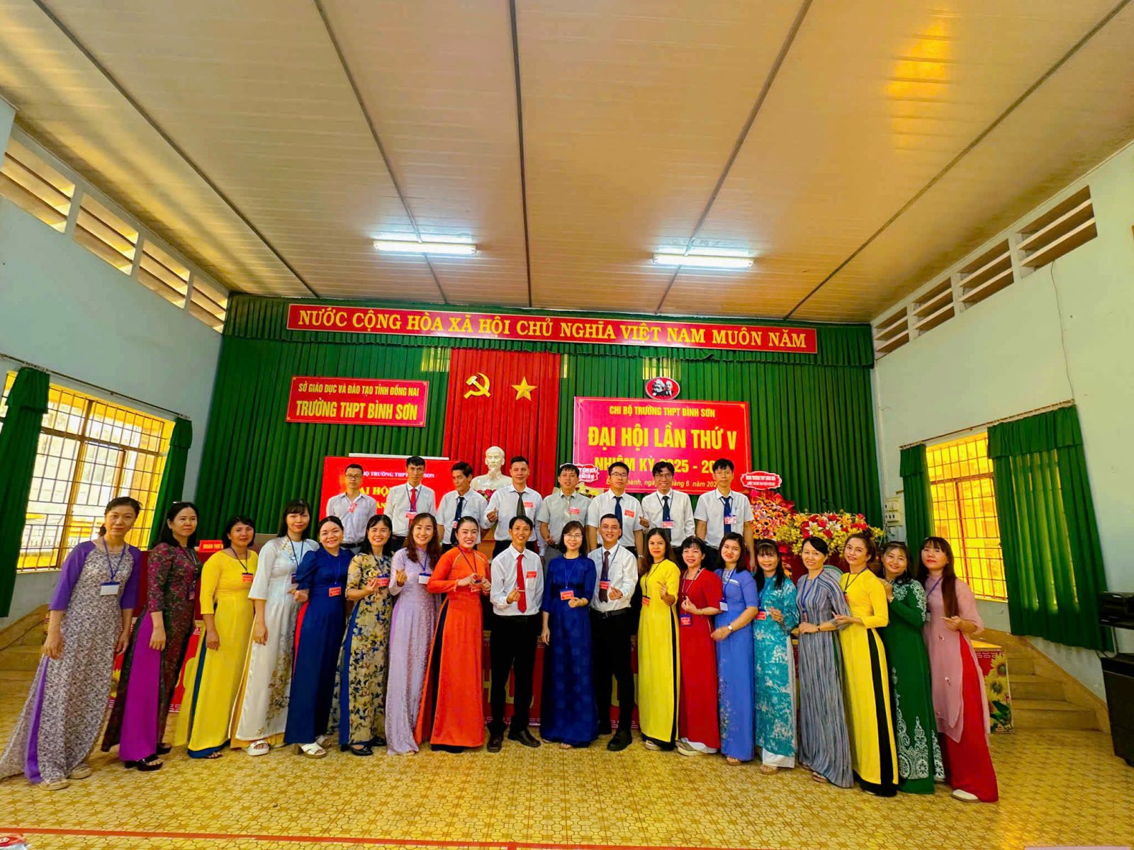 CHI BỘ ĐẢNG