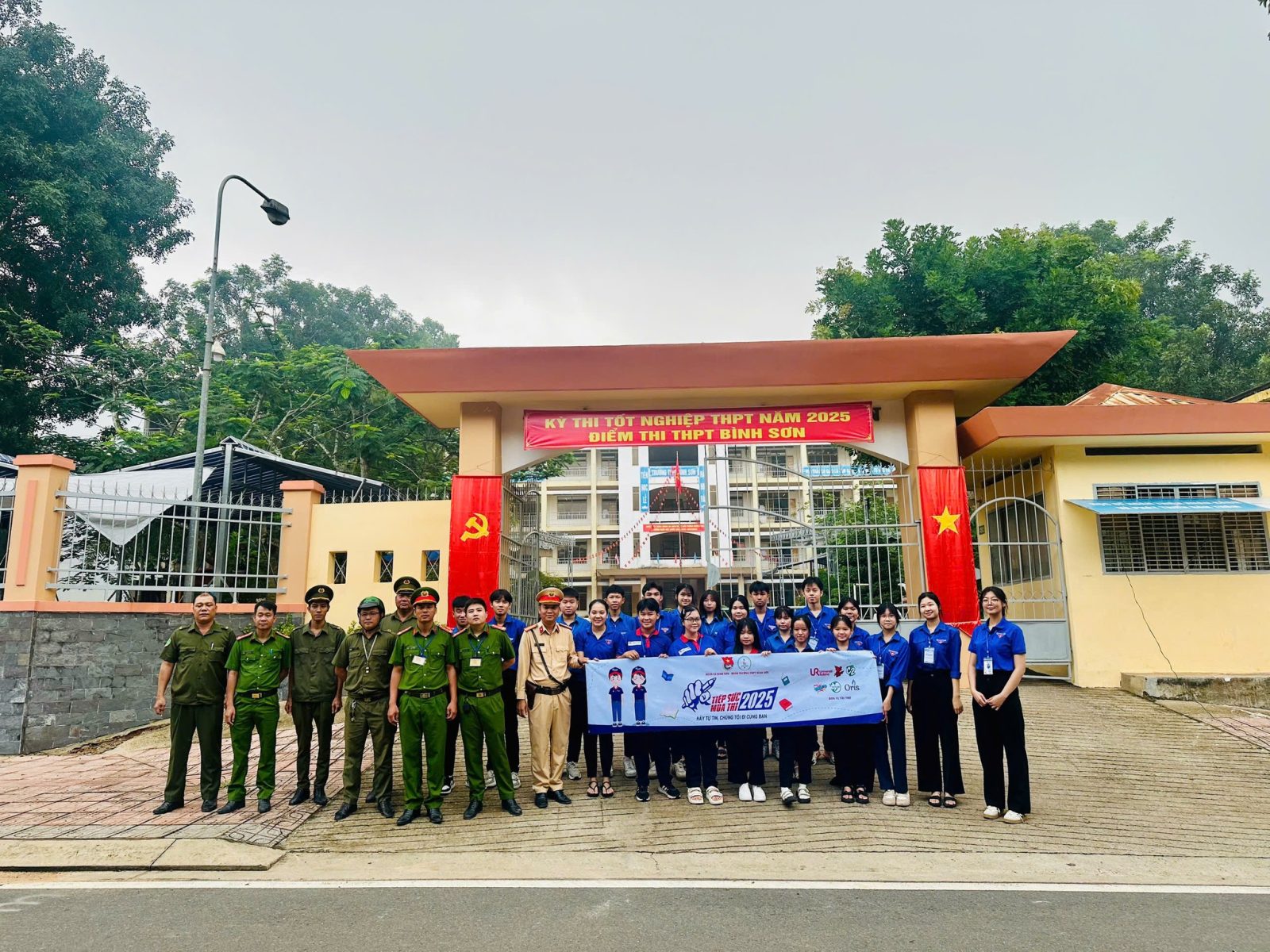 Hành trình Tiếp sức mùa thi 2025 của Đoàn trường THPT Bình Sơn
