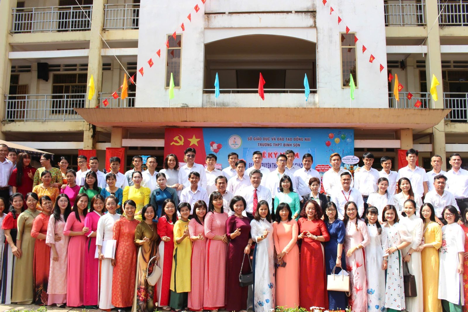 Trường THPT Bình Sơn long trọng tổ chức Lễ Khai giảng năm học 2025 – 2026